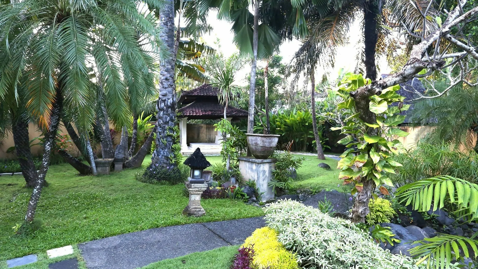 Urbanest Inn Villa Seminyak  Indonesia